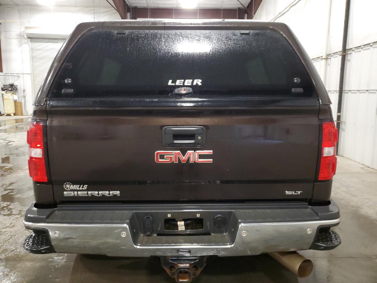 Photo 5 VIN: 1GT12TEY8JF130492 - GMC SIERRA 