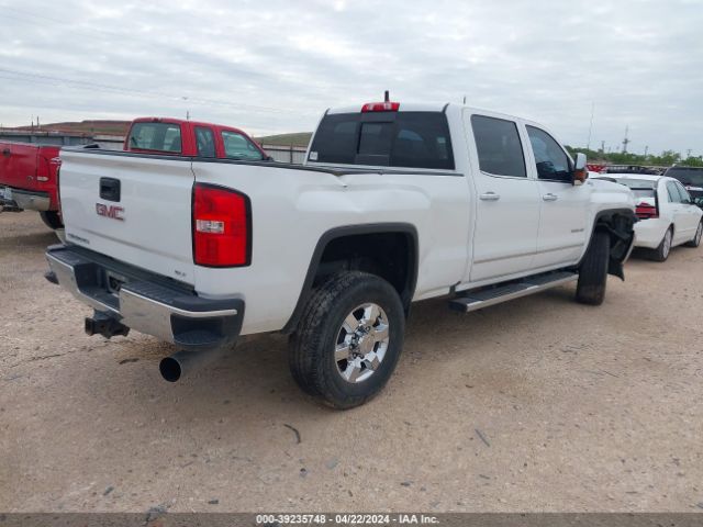 Photo 3 VIN: 1GT12TEYXJF200512 - GMC SIERRA 2500HD 