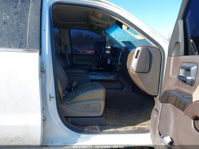 Photo 4 VIN: 1GT12UE80GF154316 - GMC SIERRA 