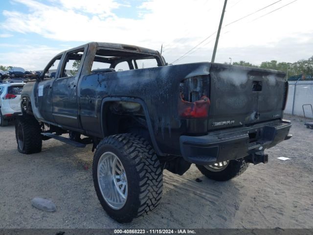 Photo 2 VIN: 1GT12UE86GF234882 - GMC SIERRA 