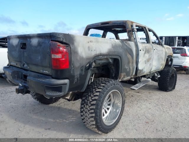 Photo 3 VIN: 1GT12UE86GF234882 - GMC SIERRA 