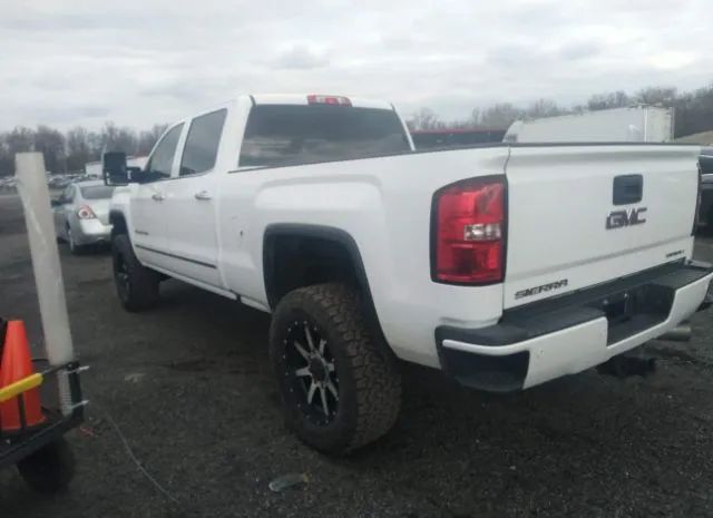 Photo 2 VIN: 1GT12UE86GF274329 - GMC SIERRA 2500HD 