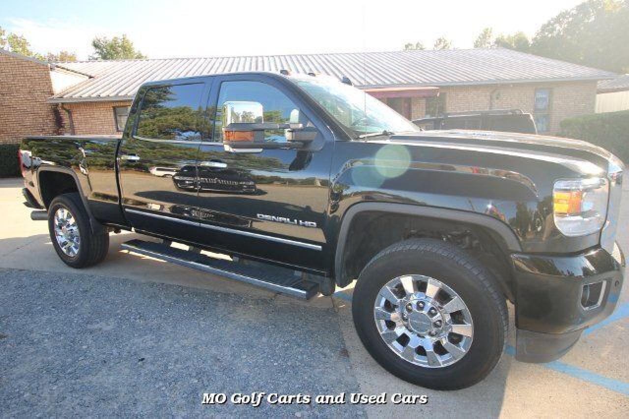 Photo 3 VIN: 1GT12UE86GF303893 - GMC SIERRA 