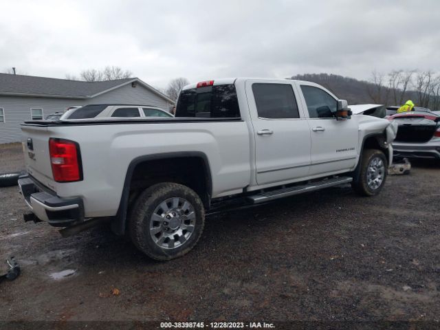 Photo 3 VIN: 1GT12UEG7GF277750 - GMC SIERRA 2500HD 