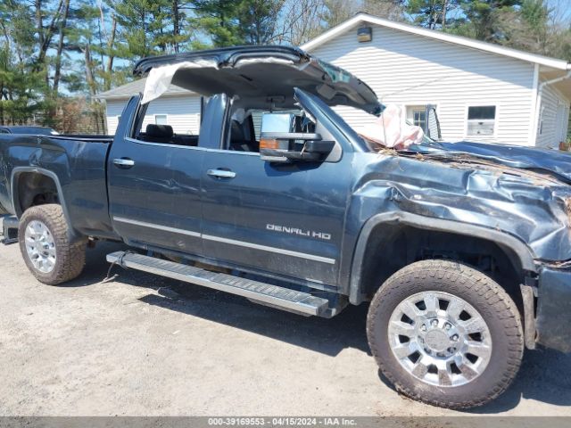 Photo 5 VIN: 1GT12UEY0JF186643 - GMC SIERRA 2500HD 