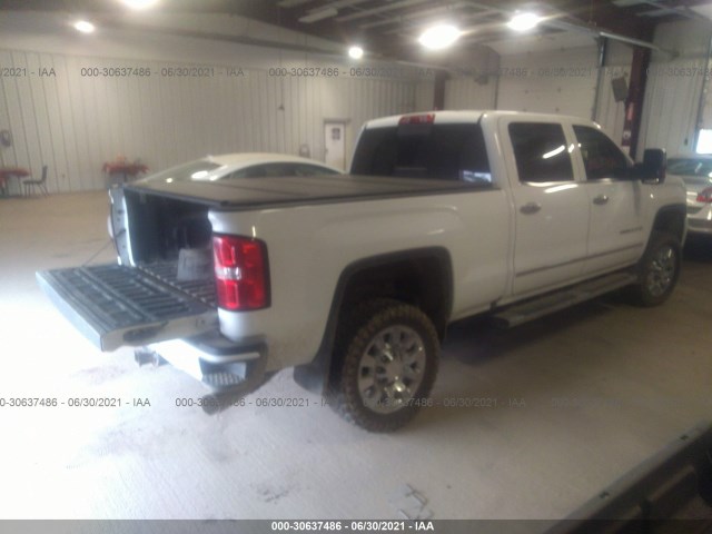 Photo 3 VIN: 1GT12UEY2HF226781 - GMC SIERRA 2500HD 