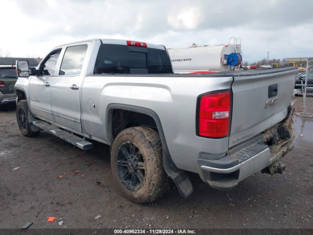 Photo 2 VIN: 1GT12UEY2JF118277 - GMC SIERRA 