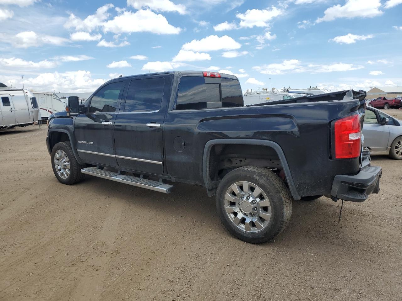 Photo 1 VIN: 1GT12UEY2JF209985 - GMC SIERRA 