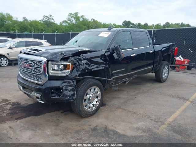 Photo 1 VIN: 1GT12UEY2JF260726 - GMC SIERRA 2500HD 