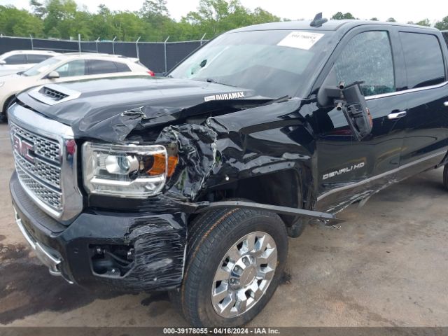 Photo 5 VIN: 1GT12UEY2JF260726 - GMC SIERRA 2500HD 