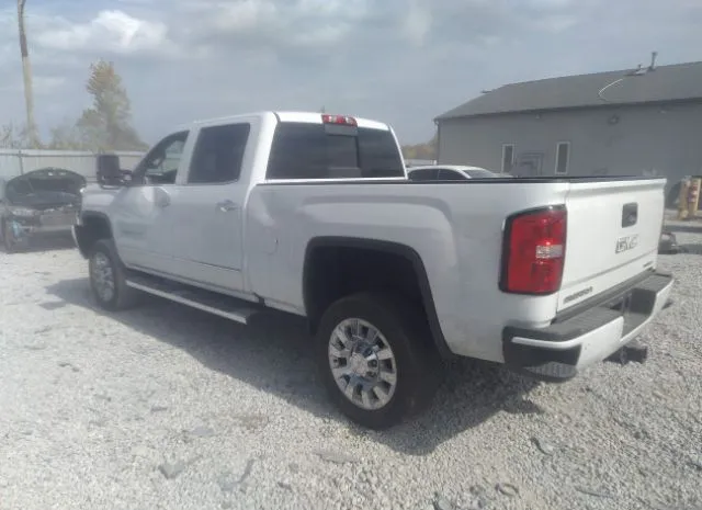 Photo 2 VIN: 1GT12UEY3HF104012 - GMC SIERRA 2500HD 