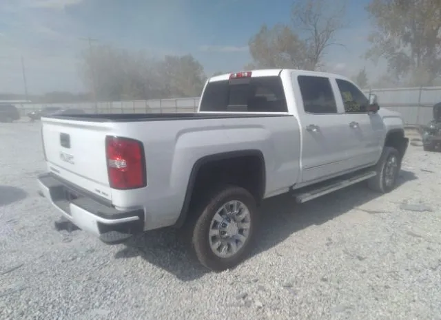 Photo 3 VIN: 1GT12UEY3HF104012 - GMC SIERRA 2500HD 