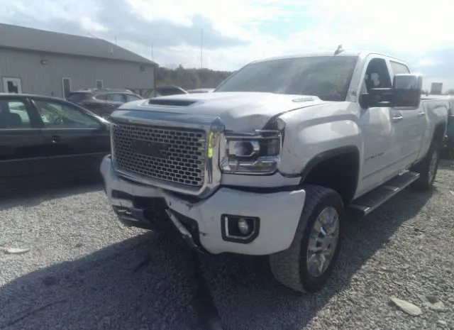 Photo 5 VIN: 1GT12UEY3HF104012 - GMC SIERRA 2500HD 