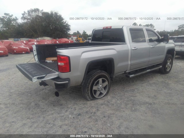 Photo 3 VIN: 1GT12UEY4JF117907 - GMC SIERRA 2500HD 