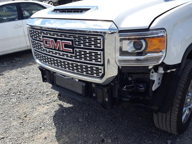 Photo 8 VIN: 1GT12UEY5JF231642 - GMC SIERRA K25 