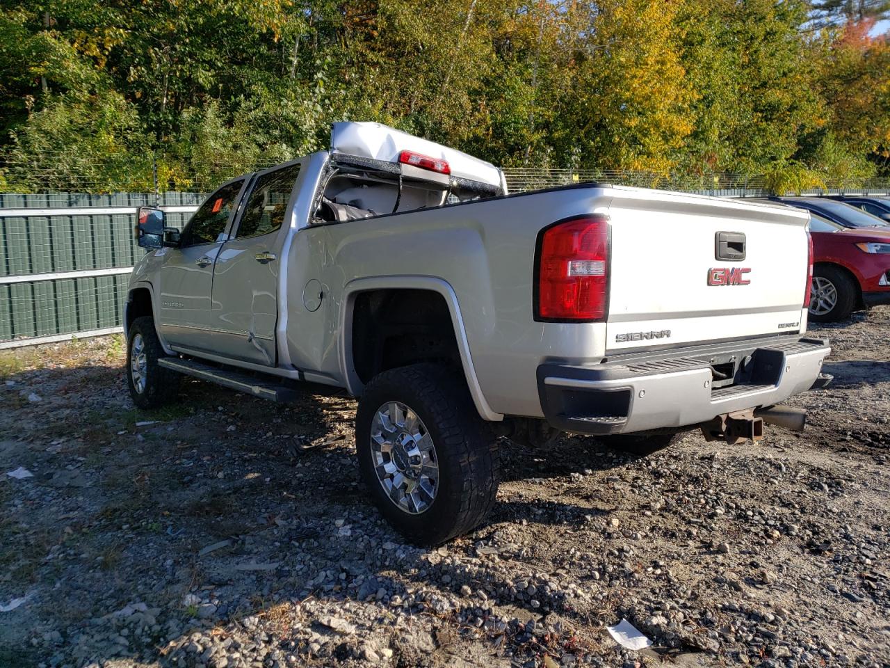 Photo 1 VIN: 1GT12UEY6HF181408 - GMC SIERRA 