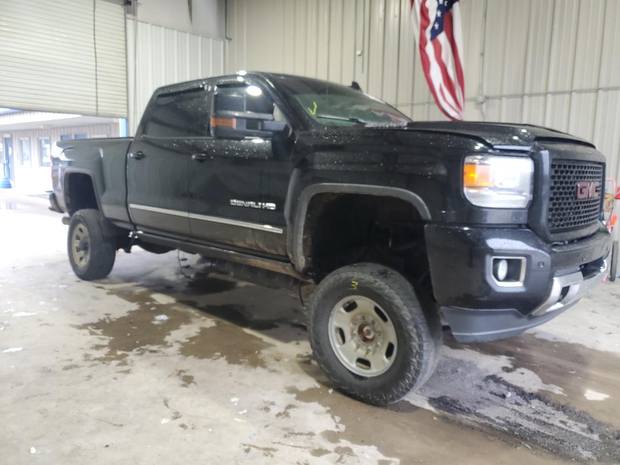 Photo 3 VIN: 1GT12UEY7HF116681 - GMC SIERRA 