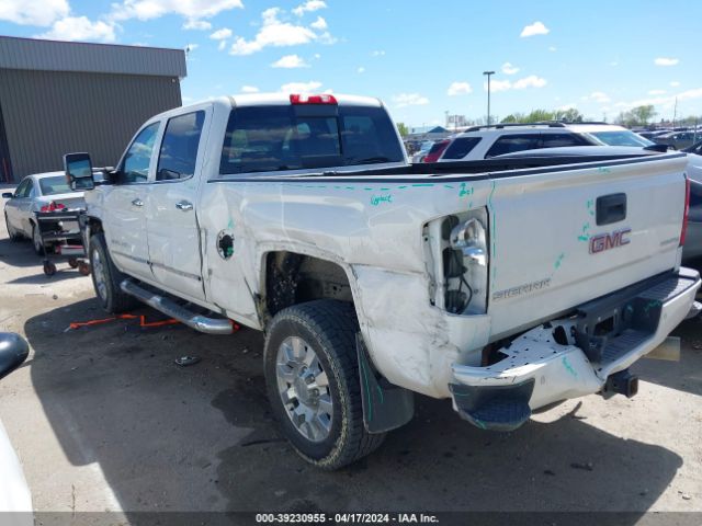 Photo 2 VIN: 1GT12UEY7JF274895 - GMC SIERRA 2500HD 