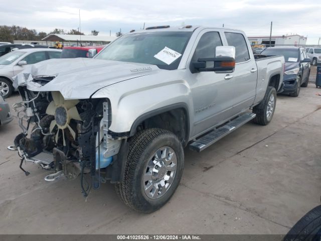 Photo 1 VIN: 1GT12UEY8JF137738 - GMC SIERRA 