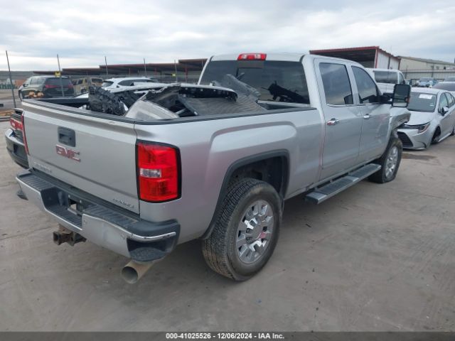 Photo 3 VIN: 1GT12UEY8JF137738 - GMC SIERRA 