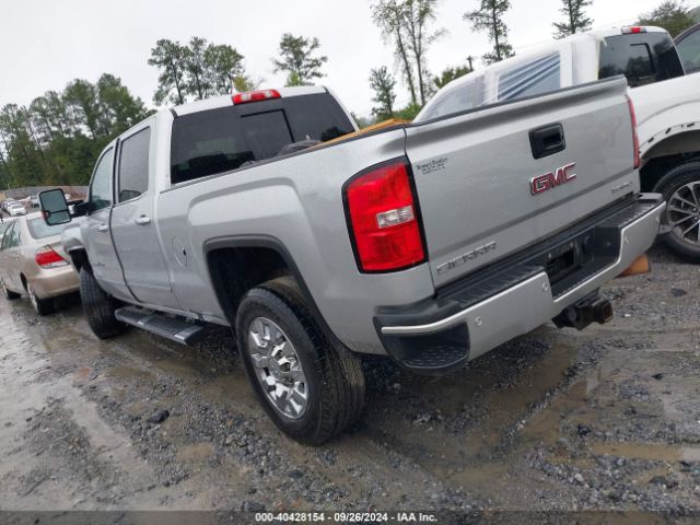 Photo 2 VIN: 1GT12UEY9JF113139 - GMC SIERRA 