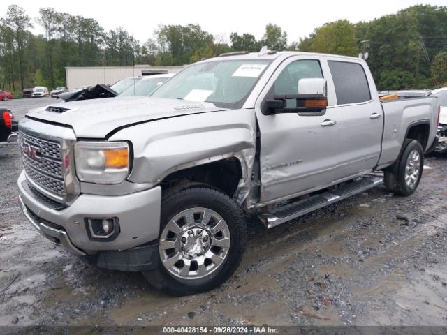 Photo 5 VIN: 1GT12UEY9JF113139 - GMC SIERRA 