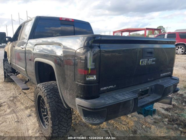 Photo 2 VIN: 1GT12UEY9JF118115 - GMC SIERRA 