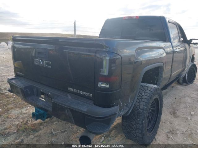 Photo 3 VIN: 1GT12UEY9JF118115 - GMC SIERRA 