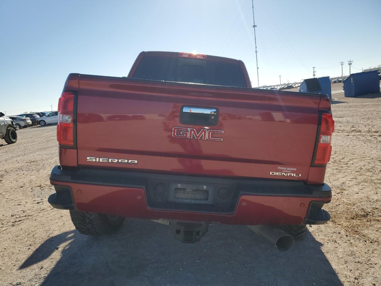 Photo 5 VIN: 1GT12UEY9JF257239 - GMC SIERRA 