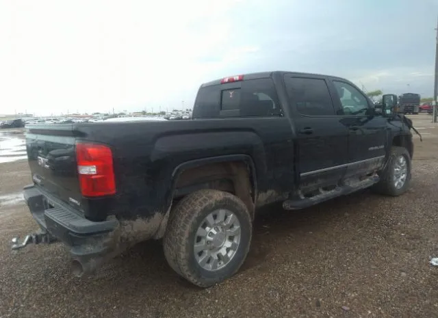 Photo 3 VIN: 1GT12UEY9JF278267 - GMC SIERRA 2500HD 