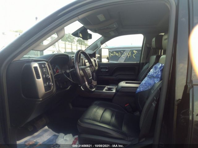 Photo 4 VIN: 1GT12UEYXHF135578 - GMC SIERRA 2500HD 