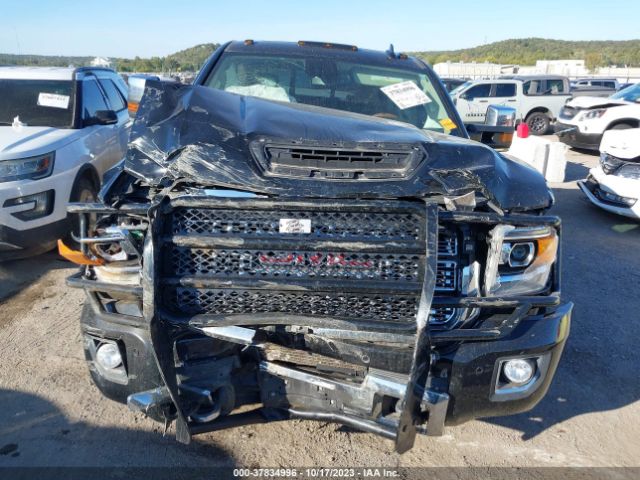 Photo 5 VIN: 1GT12UEYXJF211256 - GMC SIERRA 2500HD 