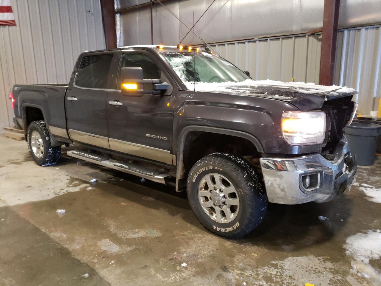 Photo 3 VIN: 1GT12YEG1FF605752 - GMC SIERRA 