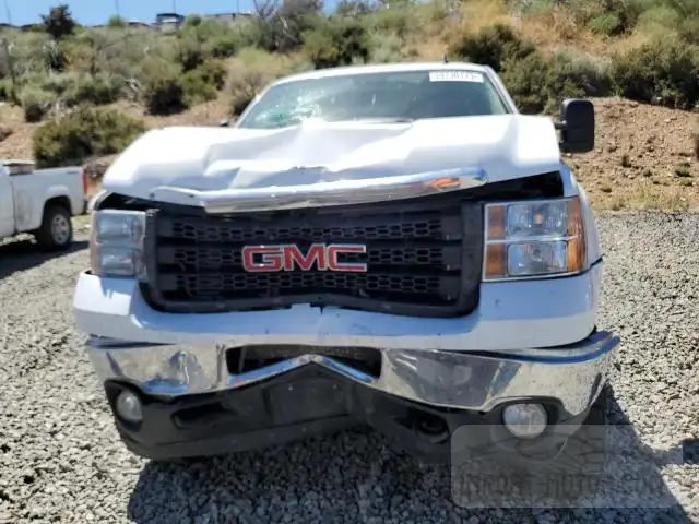 Photo 4 VIN: 1GT12ZC83EF174783 - GMC SIERRA 