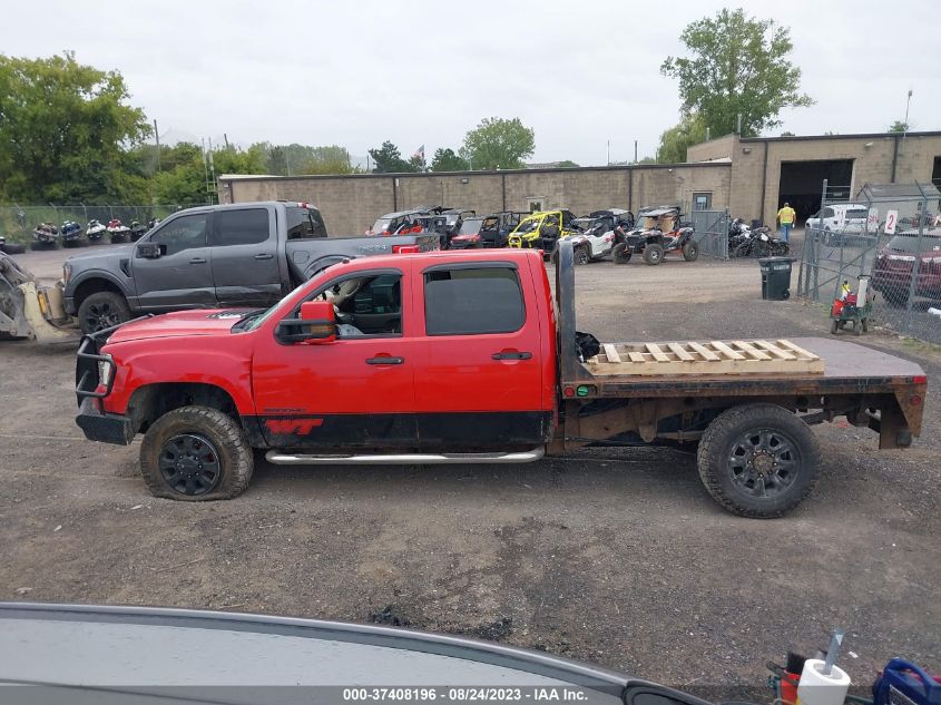 Photo 13 VIN: 1GT12ZC84DF100111 - GMC SIERRA 