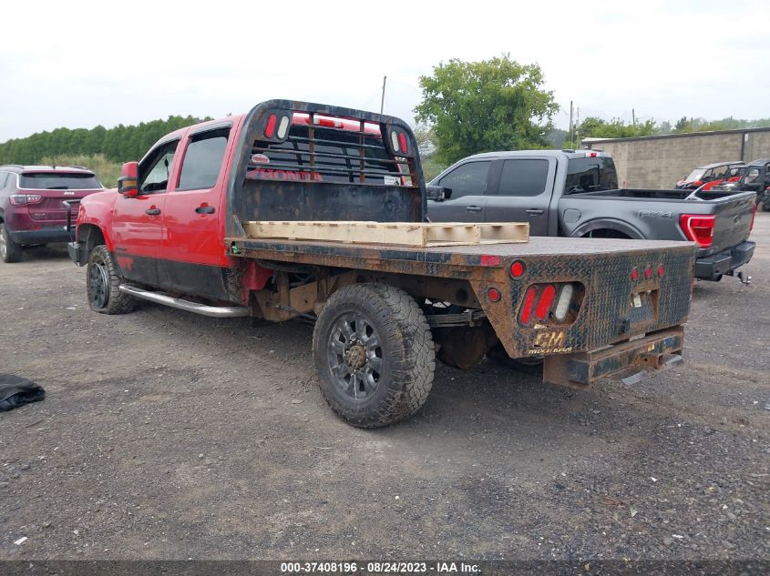 Photo 2 VIN: 1GT12ZC84DF100111 - GMC SIERRA 