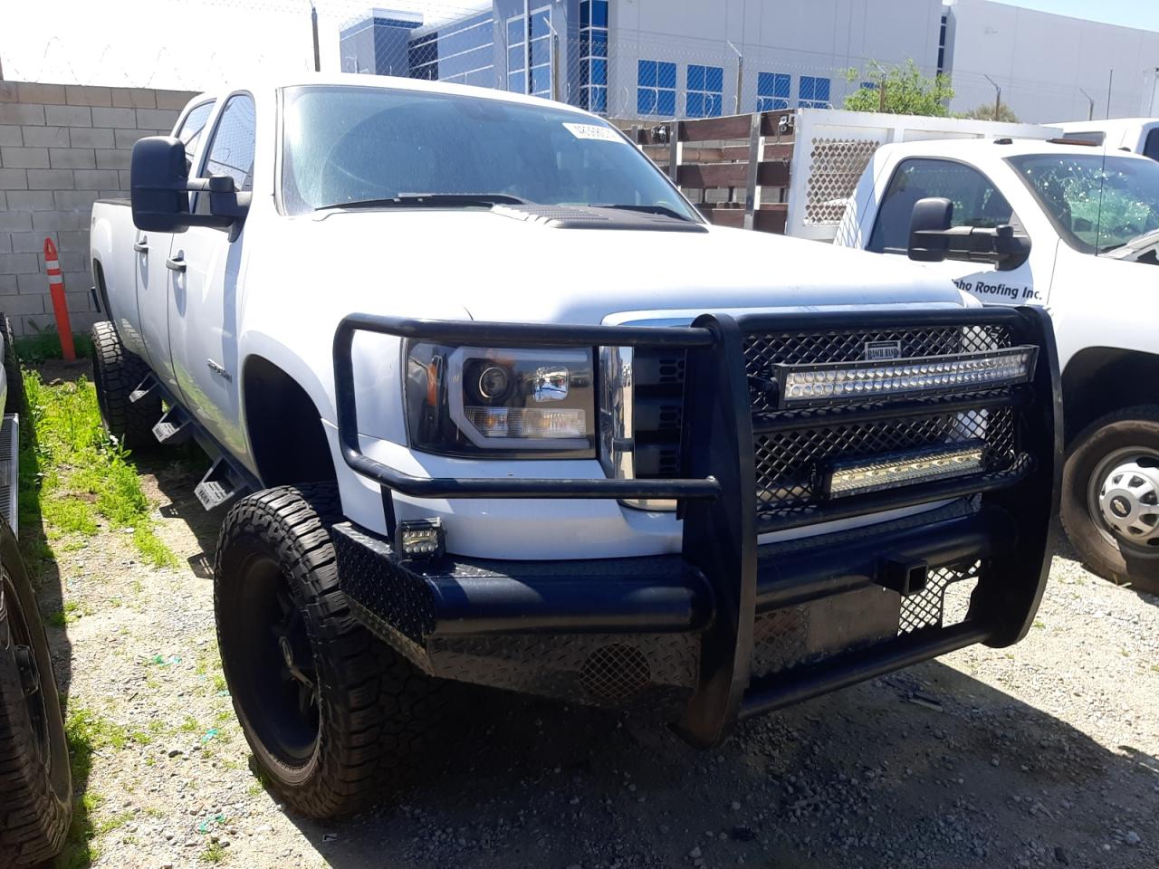 Photo 3 VIN: 1GT12ZC85CF229702 - GMC SIERRA K25 