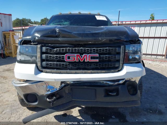 Photo 5 VIN: 1GT12ZC88EF176934 - GMC SIERRA 2500HD 