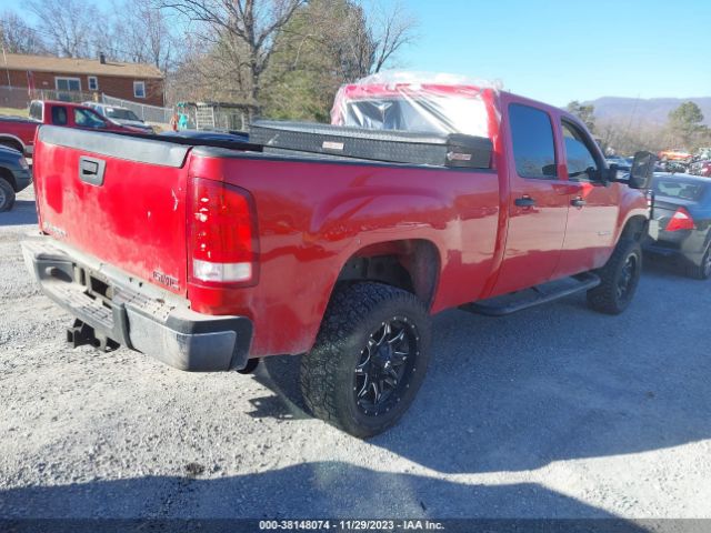 Photo 3 VIN: 1GT12ZC88EF189277 - GMC X 