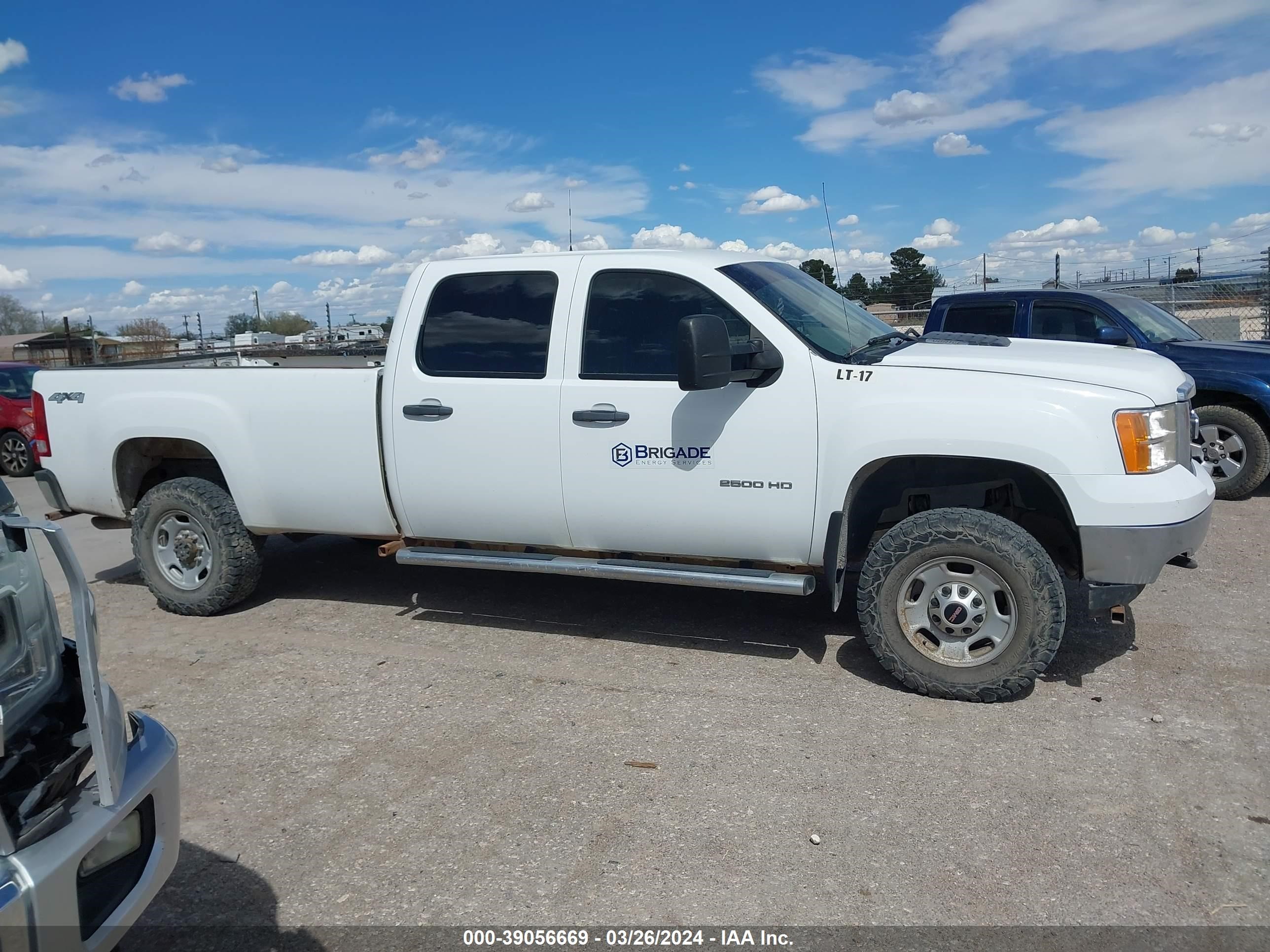 Photo 12 VIN: 1GT12ZCG5DF194331 - GMC SIERRA 