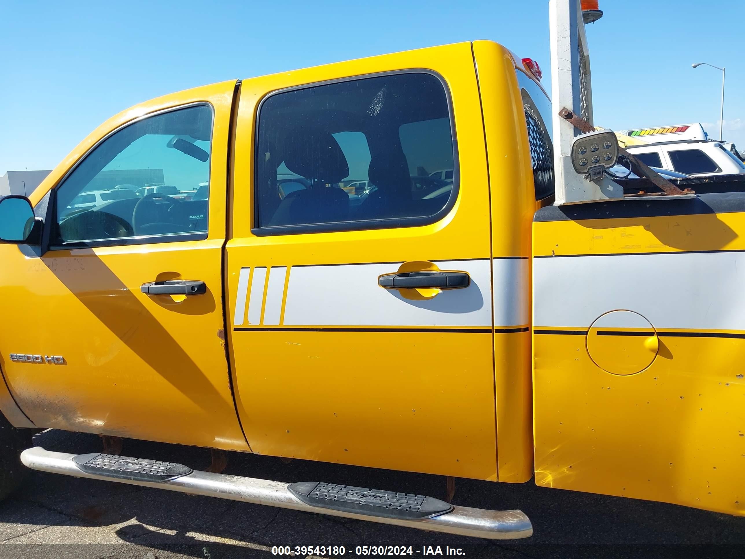 Photo 13 VIN: 1GT12ZCGXDF167173 - GMC SIERRA 