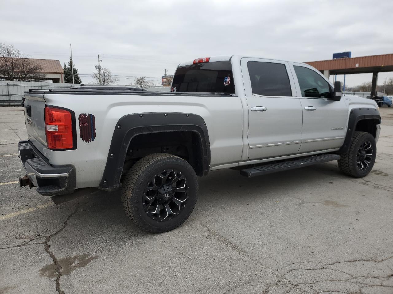 Photo 2 VIN: 1GT12ZEG2FF102740 - GMC SIERRA 