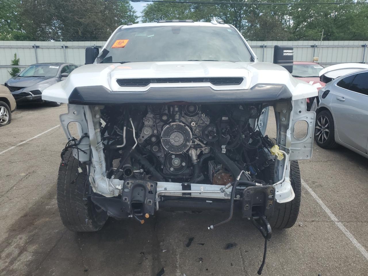 Photo 4 VIN: 1GT19PEY4NF230243 - GMC SIERRA 