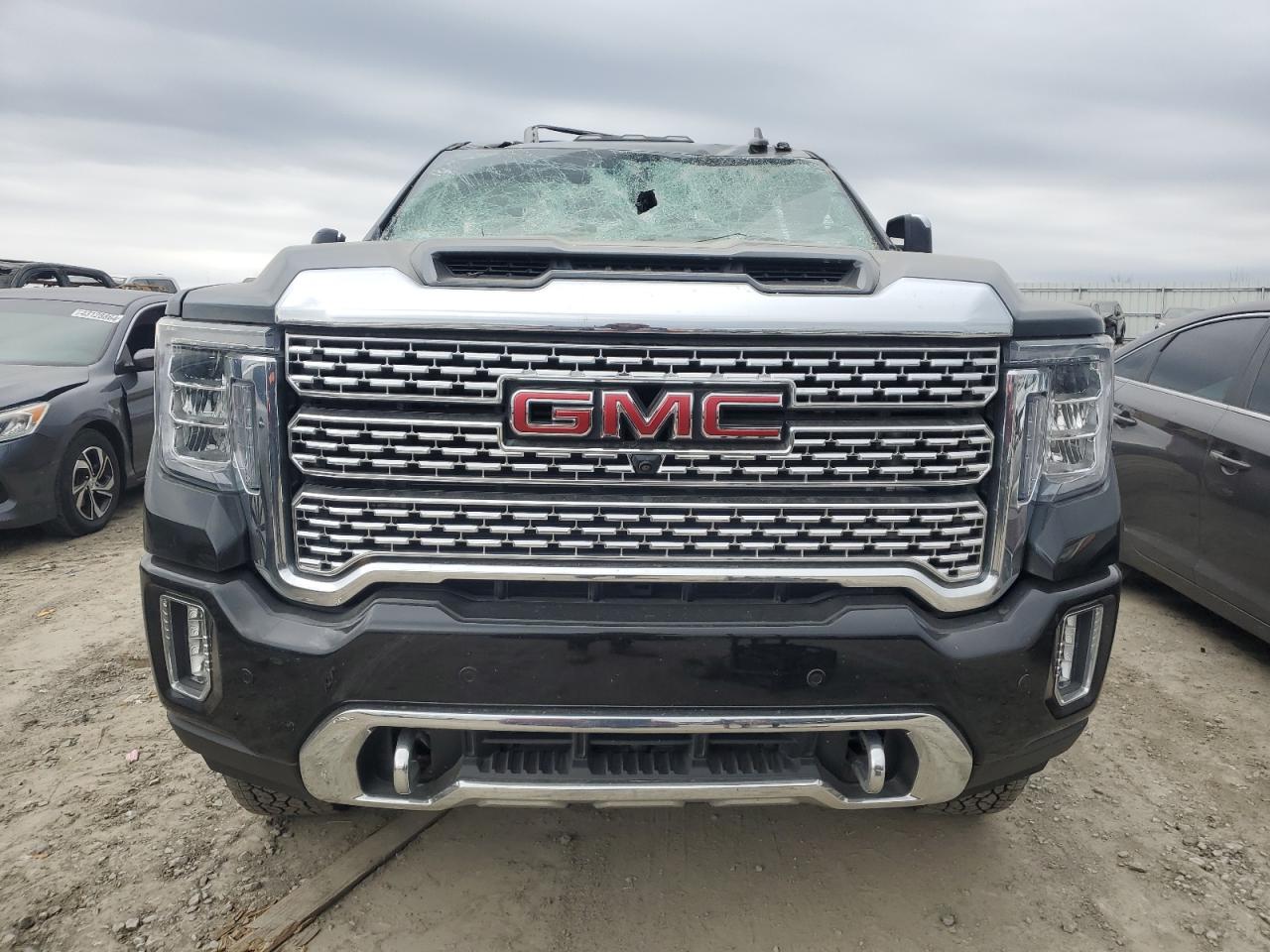 Photo 4 VIN: 1GT19REY8NF297228 - GMC SIERRA 