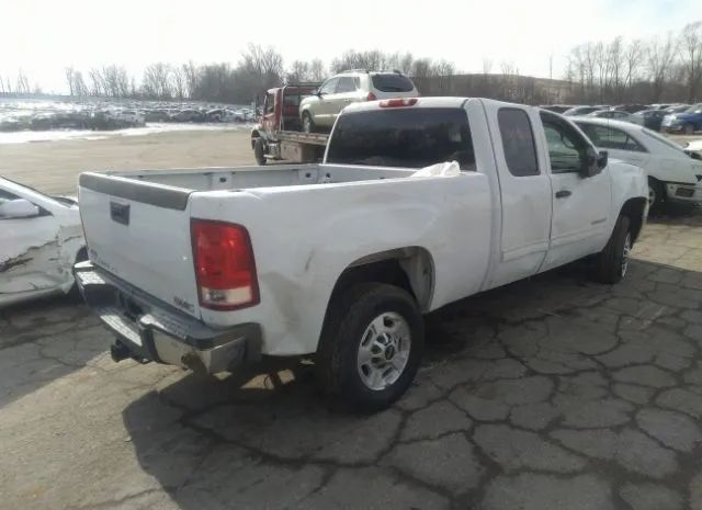 Photo 3 VIN: 1GT210CG5DZ399424 - GMC SIERRA 2500HD 