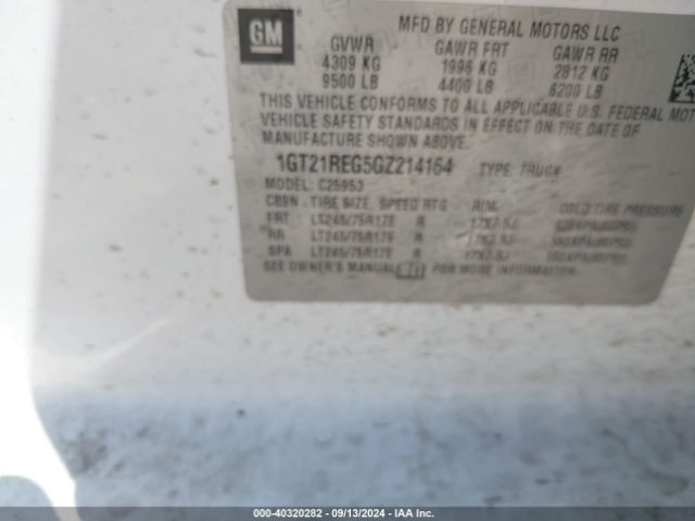 Photo 8 VIN: 1GT21REG5GZ214164 - GMC SIERRA 