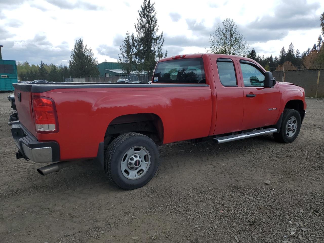 Photo 2 VIN: 1GT21ZCG7DZ409035 - GMC SIERRA 