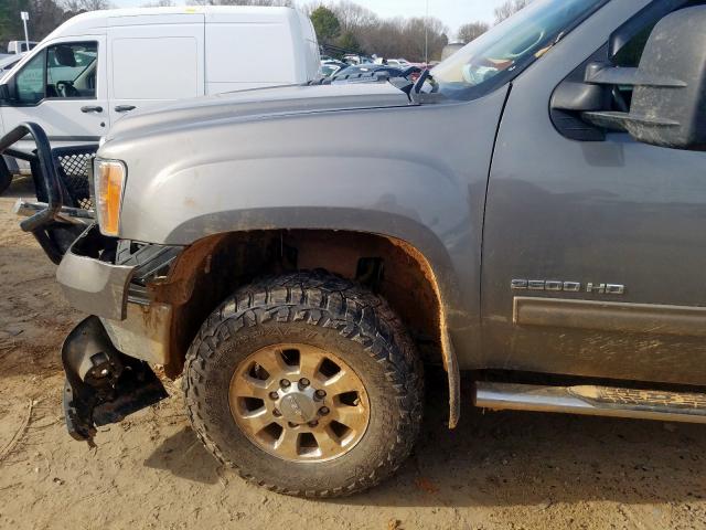 Photo 8 VIN: 1GT220C85CZ306373 - GMC SIERRA K25 