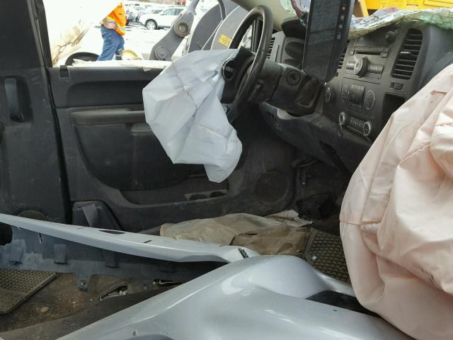 Photo 4 VIN: 1GT220C87BZ349398 - GMC SIERRA K25 