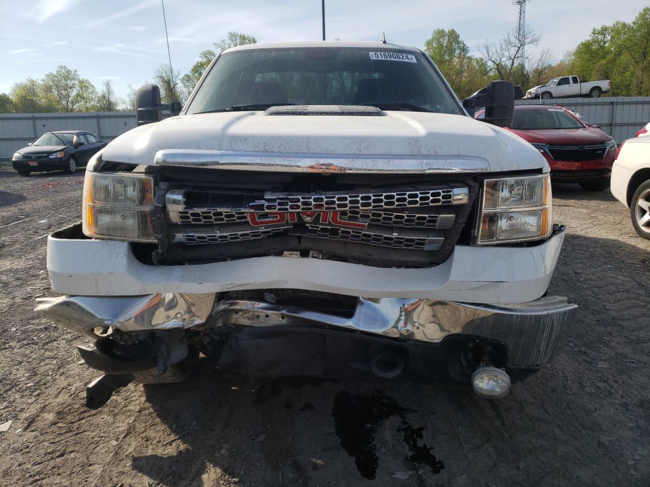 Photo 4 VIN: 1GT220C8XDZ183929 - GMC SIERRA 